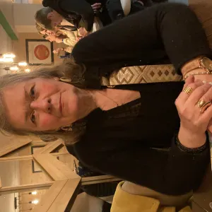 Petsister propriétaire d'un chat à Versailles !