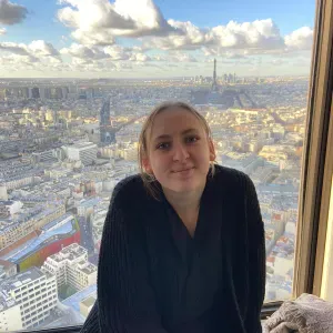 Baby sitteur sympatique et diplomée !