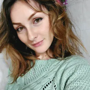 Cerco lavoro pulizie, stiratura.