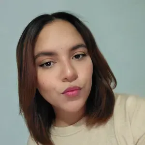 Empleada de limpieza en León con gran atención al detalle