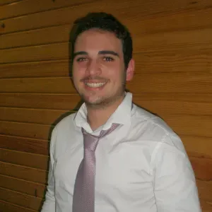 Oferta de emprego para uma empregada doméstica em Atouguia