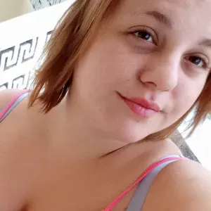 Babysitter esperta e competente a Genova