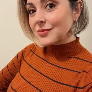 Babysitter, com experiência . 