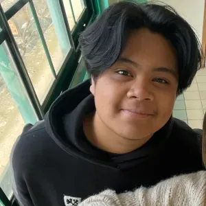 Baby-sitter, disponible, ponctuel, sérieux et responsable