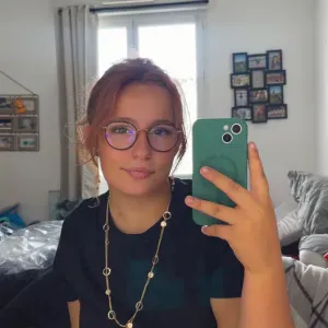 Baby-sitter à Aubigny sur nère 