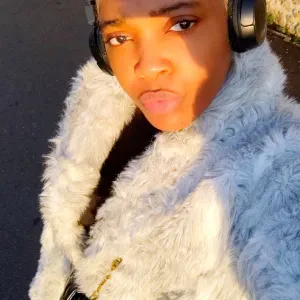 Baby sitting huit ans d'expérience 