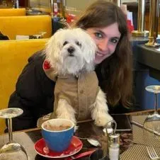 BABYSITTER experimentée à Toulouse 