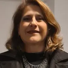 Canguro/Niñera en Tomares con experiencia!!!