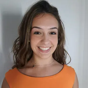 Busco trabajo cuidando/paseando animales (perros