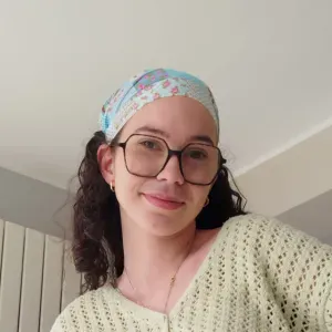 Babysitter douce et attentionnée - 62 ( Étaples ) 