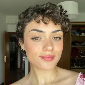 Babysitter com experiência em Pombal 