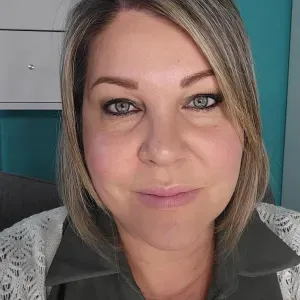 Sandra dynamique, patiente et organisée !