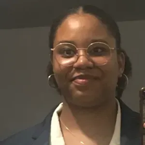 Baby-sitter à Paris et à Montrouge 