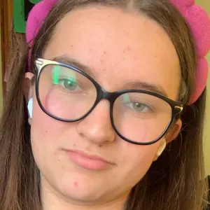 Baby-sitter dans les alentours de Evin-malmaison 