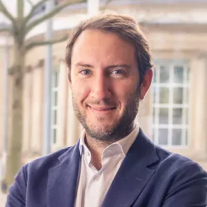 Ménage avec contrat de travail, 3h/semaine à Junglinster