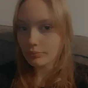 Hundvakt och promenader nära!