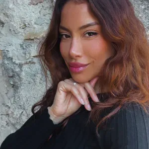 Femme de ménage dans le golf de St tropez 