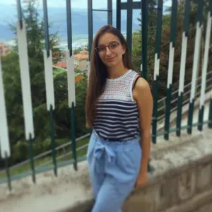 Cerco lavoro come donna delle pulizie