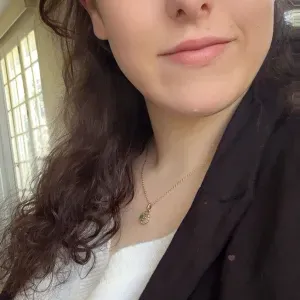 Auxiliaire de vie diplômé avec expérience 