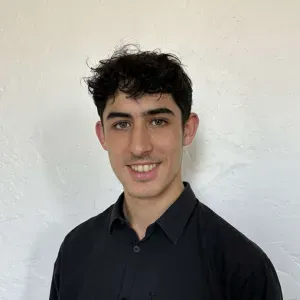 Technicien de ménage , jardinier 