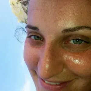 Offerta di lavoro per babysitter – assistenza all'infan...