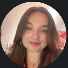 Disponible et attentionnée pour garder vos animaux