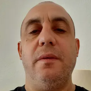 Sono che lavoro grazie se mi prendi lavorare