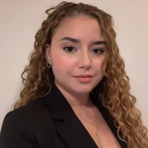 Baby Sitter Lyceene au Luxembourg 