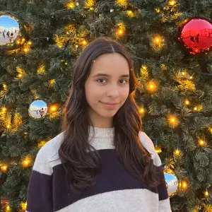 Babysitter com experiência em Gaia