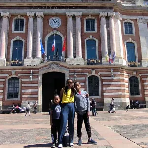 Cherche aide ménagère