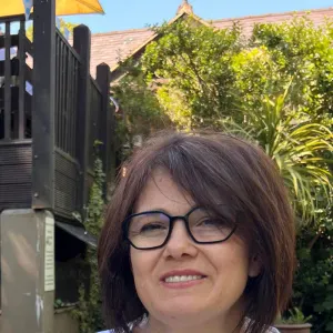 Salve sono Ecaterina o 54anni con tanta esperienza  alle es