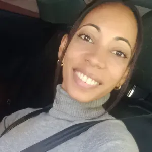 Cuidadora responsable y atenta en Valencia