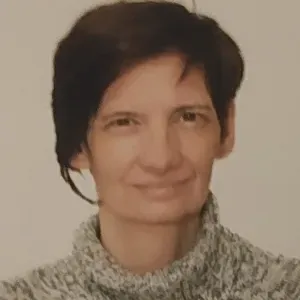 Empleada doméstica en zaragoza con gran detalle en limpieza.