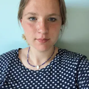 Baby sister avec peut d'expérience 