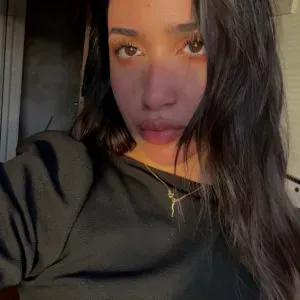 Baby-sitter véhiculée dans Montbrison et ses alentours 