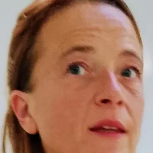 Cuidadora de animales de Madrid.