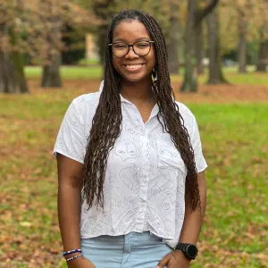 Cuidadora de personas mayores en Valencia Capital