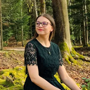 Pet-sitter passionnée de lapin