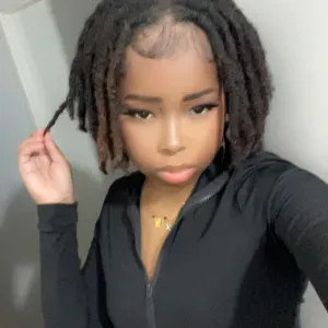 Baby-sitter sérieuse et motivée 