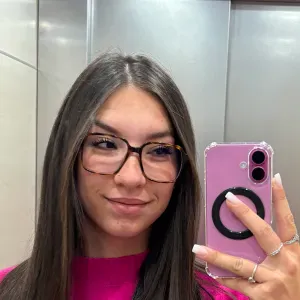 Baby-sitter expérimenté à Monthlery