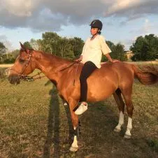 Jeune femme consciencieuse et pétillante !