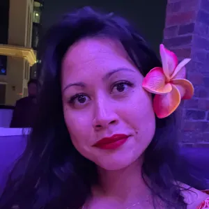 Je recherche une baby-sitter
