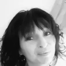 Femme, mère, grand mère , soignante, thérapeute