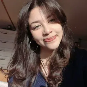 Baby-sitter disponible toute la semaine à Vinay 38470