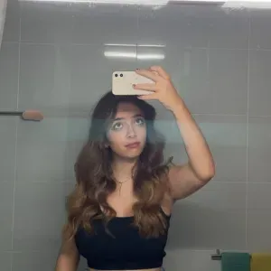 Explicadora criativa e esforçada