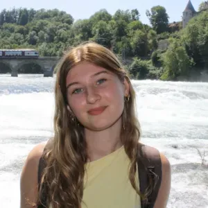 Baby-sitter expérimentée à Brest 