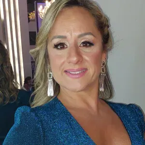 Babysitter com experiência em Real - Braga