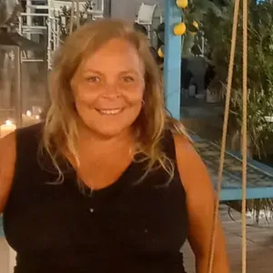 Cerco servizio di pulizie domestiche 