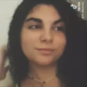 Babysitter Siena disponibile anche per aiuto compiti