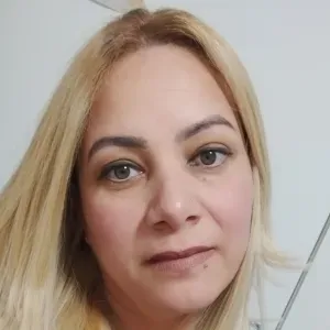 Ayuda a domicilio con mayores para acostarse y sena